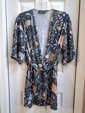 MODCLOTH Short Sleeve Green Dinosaur Kimono Robe w/Belt sz S/M